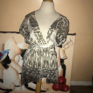 Papaya beautiful printed blouse 🖤